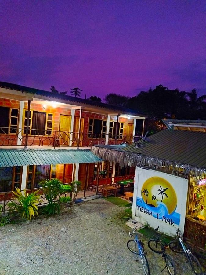 Hostal Tierra Y Mar Montañita Exterior foto